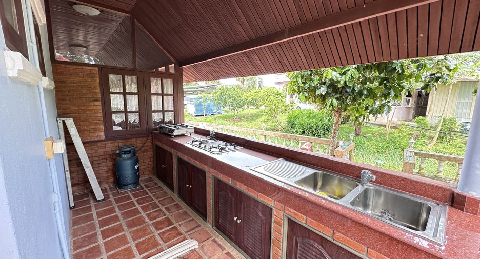 For sale 3 bedrooms house in Mueang Phuket, Phuket