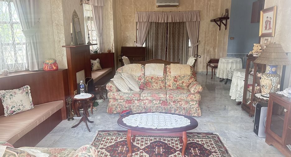 For sale 3 bedrooms house in Mueang Phuket, Phuket