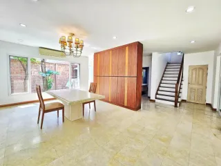 For sale 3 bedrooms house in Taling Chan, Bangkok