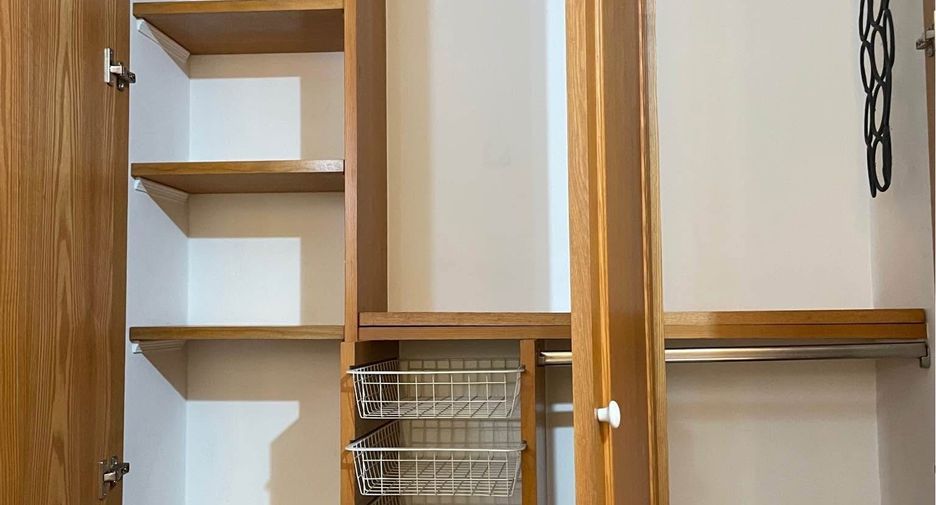 For rent スタジオ condo in Sathon, Bangkok