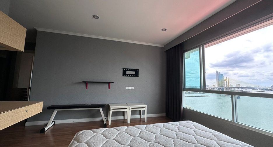 For sale 3 bedrooms condo in Yan Nawa, Bangkok