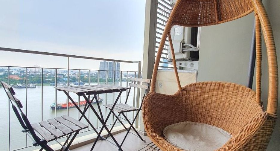 For sale 3 bedrooms condo in Yan Nawa, Bangkok