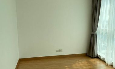 For sale 2 bedrooms condo in Khlong Toei, Bangkok
