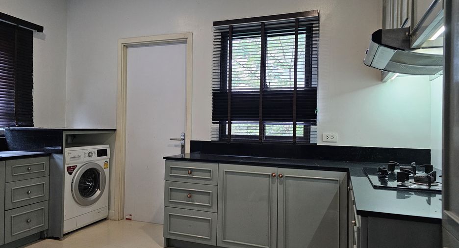 Casa en alquiler de 3 habitaciones en Kathu, Phuket