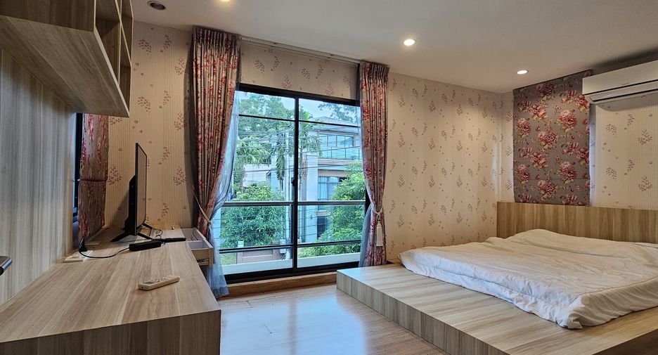 Casa en alquiler de 3 habitaciones en Kathu, Phuket