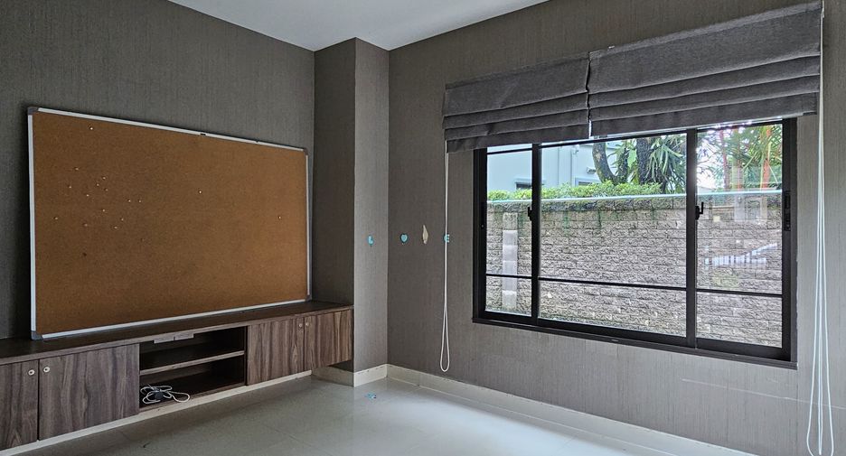 Casa en alquiler de 3 habitaciones en Kathu, Phuket
