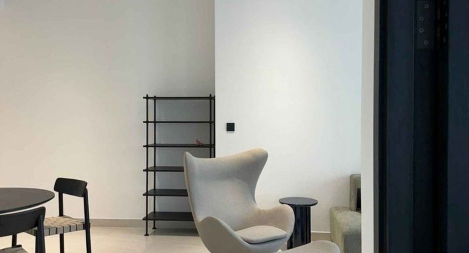Wohnung zur Miete mit 2 Zimmer in Sathon, Bangkok