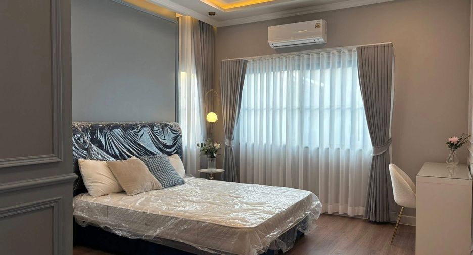 Haus zur Miete mit 5 Zimmer in Bang Phli, Samut Prakan