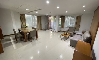 For rent 4 bedrooms house in Watthana, Bangkok