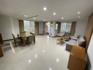 出租 4 卧室 独立屋 在 Watthana, 曼谷