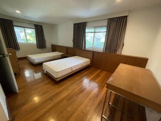 出租 4 卧室 独立屋 在 Watthana, 曼谷
