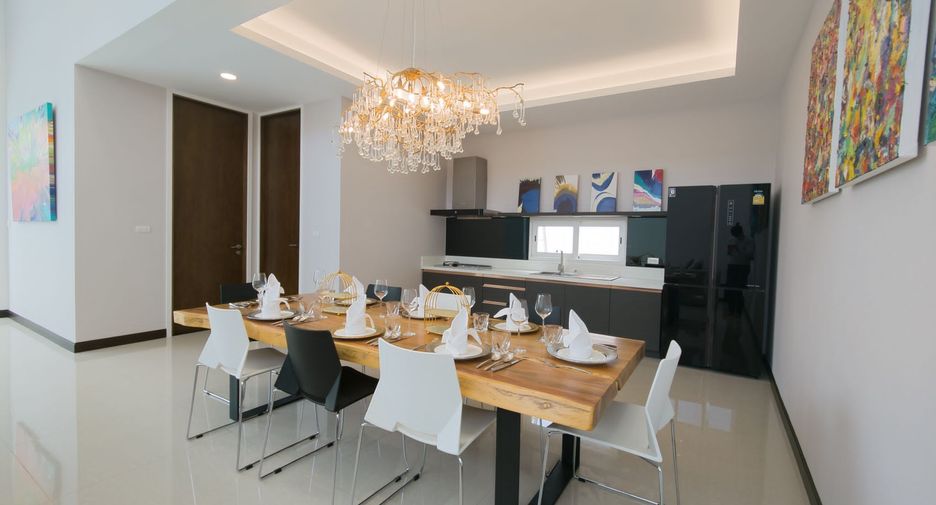 Villa en venta de 4 habitaciones en Mueang Phuket, Phuket