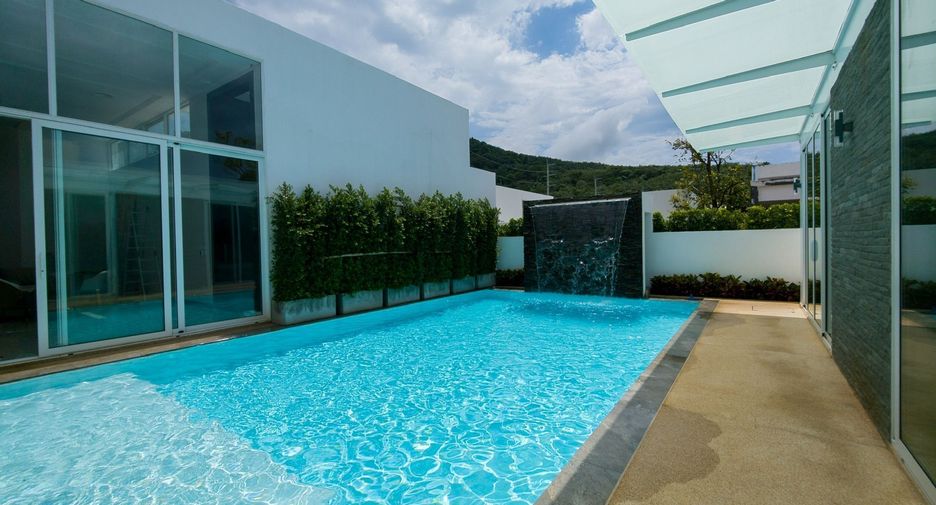 Villa en venta de 4 habitaciones en Mueang Phuket, Phuket