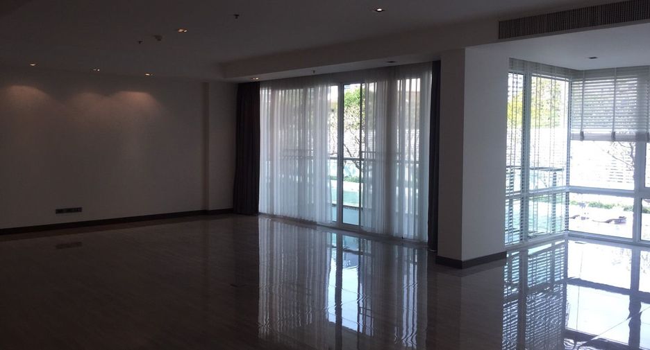 For sale and for rent 4 bedrooms condo in Khlong Toei, Bangkok