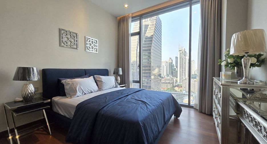 For rent 2 bedrooms condo in Khlong Toei, Bangkok