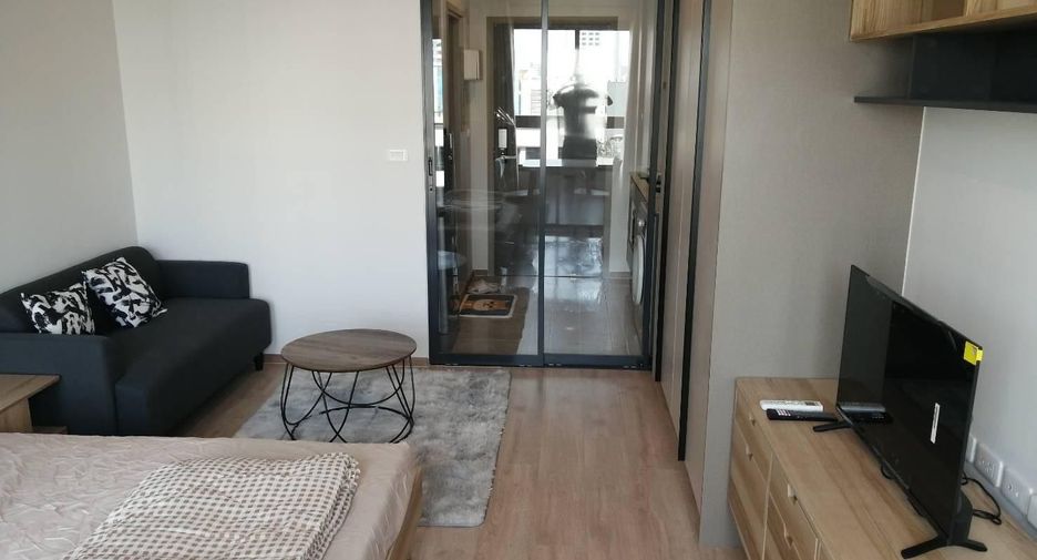 Condo en alquiler de estudio en Huai Khwang, Bangkok