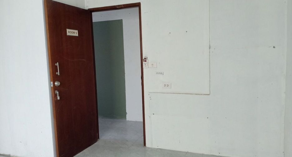 For sale 6 bedrooms townhouse in Mueang Phuket, Phuket