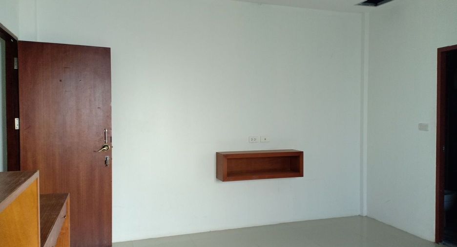 For sale 6 bedrooms townhouse in Mueang Phuket, Phuket