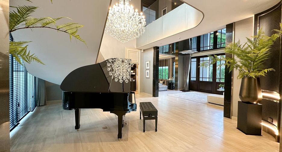 Reihenhaus zum Kauf mit 5 Zimmer in Khan Na Yao, Bangkok