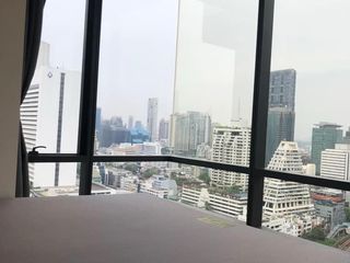 Wohnung zur Miete mit 2 Zimmer in Bang Rak, Bangkok