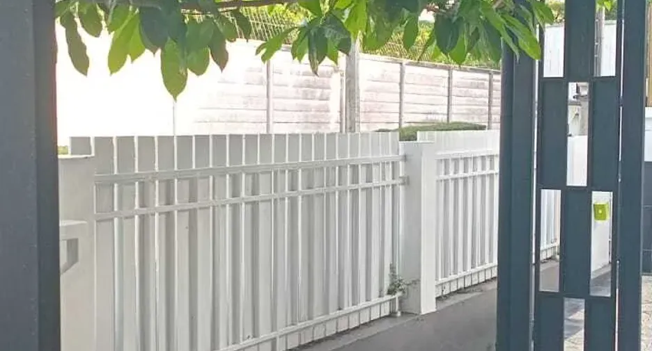 For rent 4 bedrooms house in Mueang Phuket, Phuket