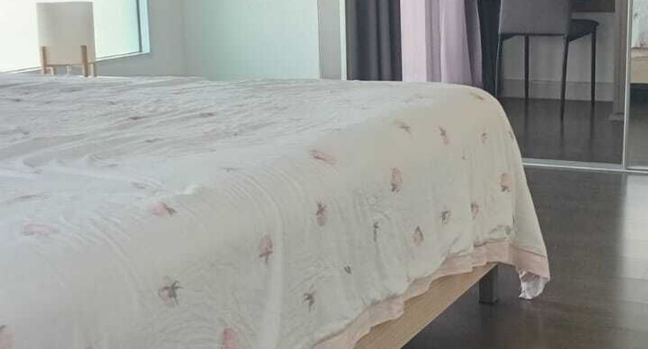 For rent 4 bedrooms house in Mueang Phuket, Phuket