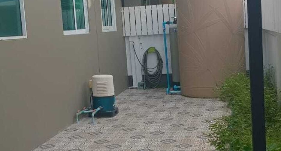 For rent 4 bedrooms house in Mueang Phuket, Phuket