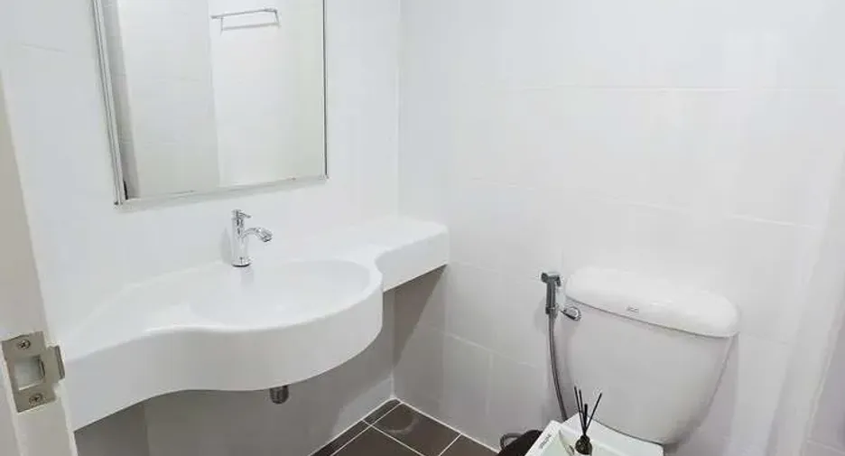 For sale 1 bed condo in Bang Phli, Samut Prakan