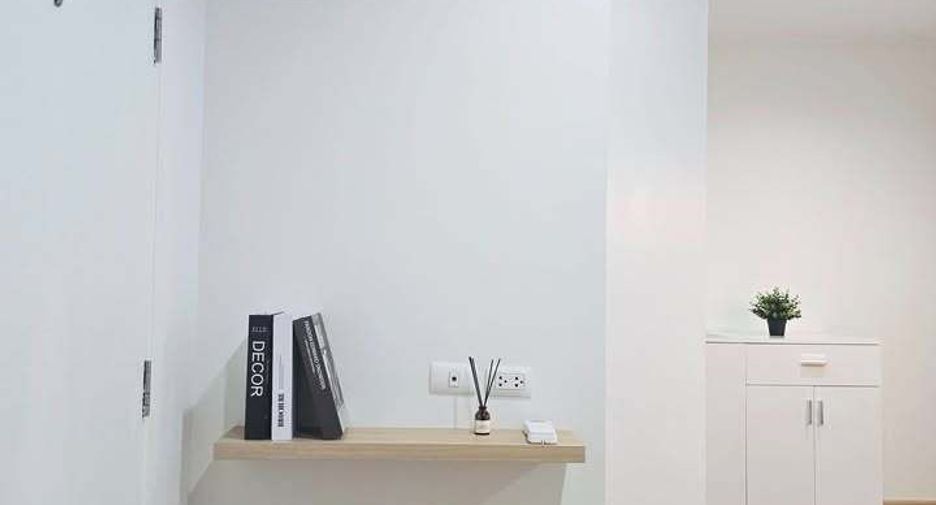 For sale 1 bed condo in Bang Phli, Samut Prakan