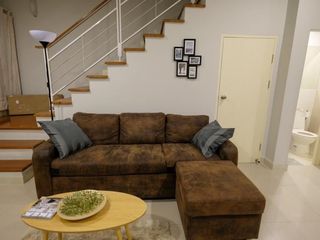 For rent 3 bedrooms townhouse in Chom Thong, Bangkok