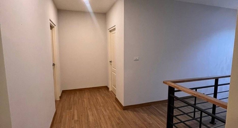 For rent 4 bedrooms house in Don Mueang, Bangkok