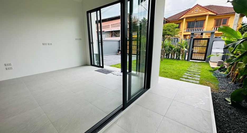 Haus zum Kauf mit 3 Zimmer in Mueang Phuket, Phuket