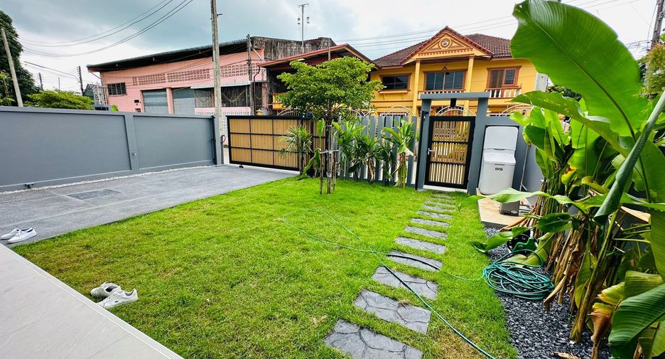 Haus zum Kauf mit 3 Zimmer in Mueang Phuket, Phuket