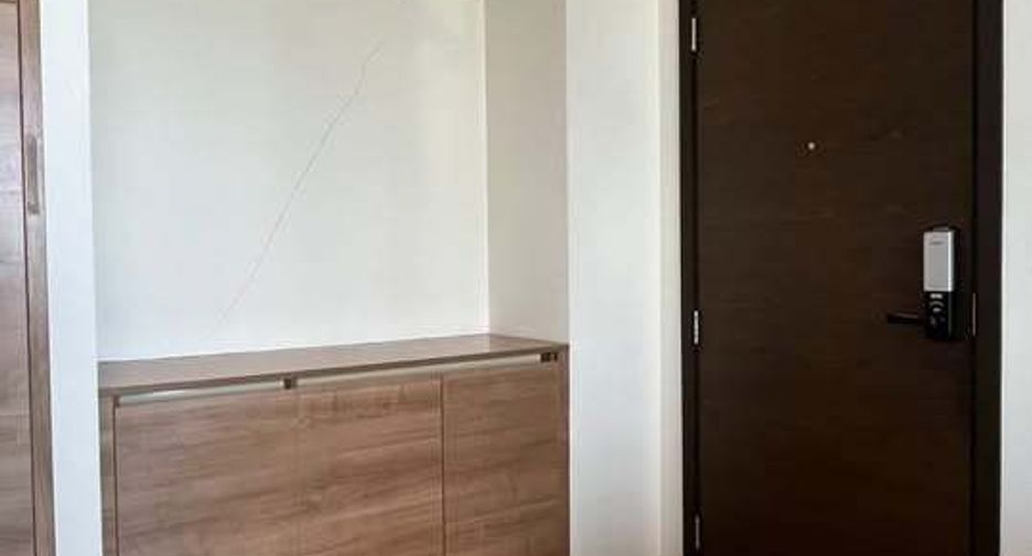 For rent 1 bed condo in Phaya Thai, Bangkok