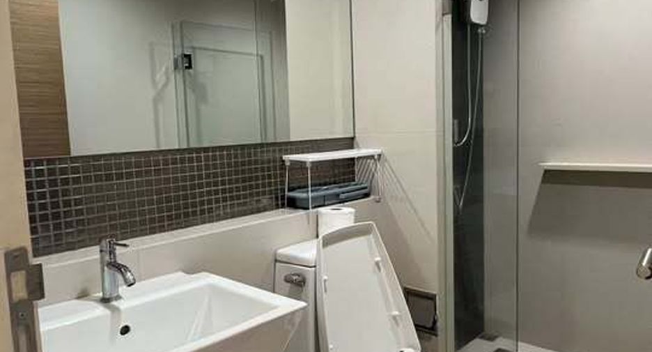 For rent 1 bed condo in Phaya Thai, Bangkok