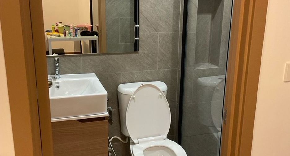 For sale and for rent 2 bedrooms condo in Bang Kapi, Bangkok
