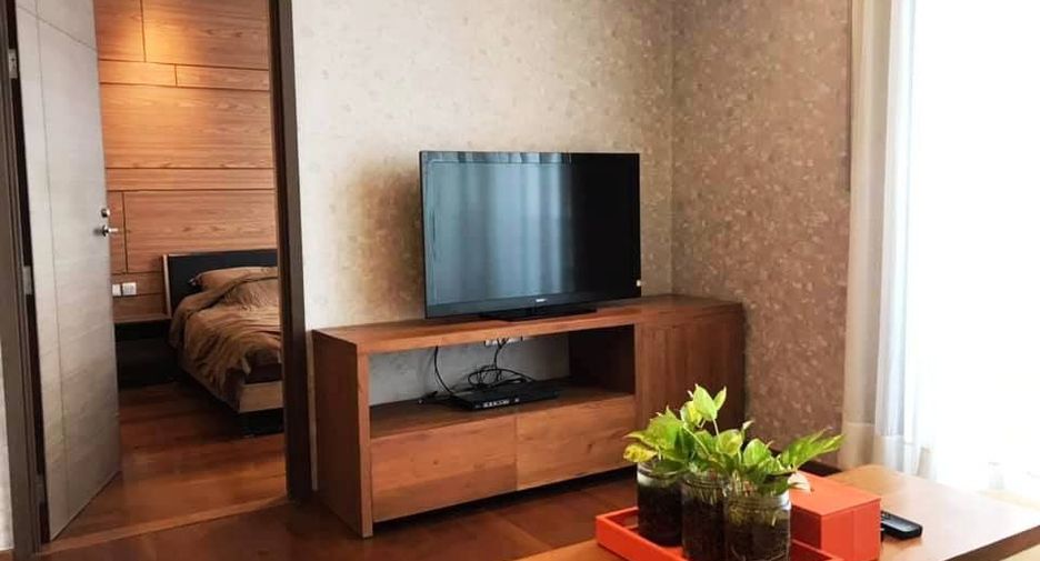For rent 1 bed condo in Watthana, Bangkok