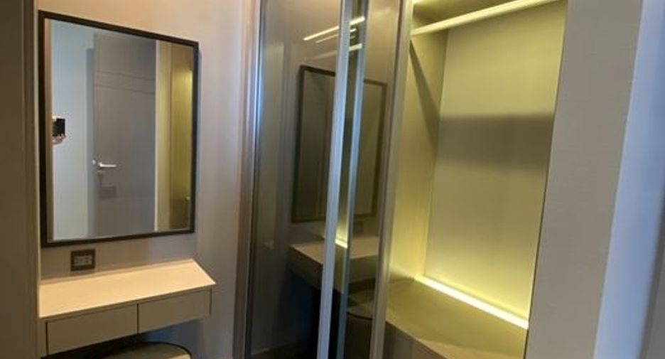 Wohnung zur Miete mit 2 Zimmer in Watthana, Bangkok