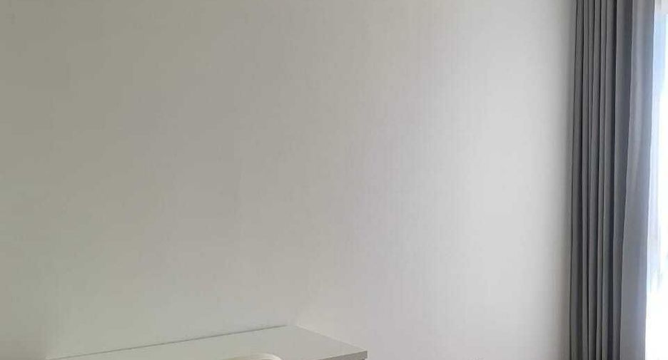 For rent 3 bedrooms condo in Bang Kho Laem, Bangkok