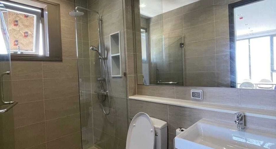For rent 3 bedrooms condo in Bang Kho Laem, Bangkok