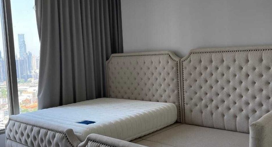 For rent 3 bedrooms condo in Bang Kho Laem, Bangkok
