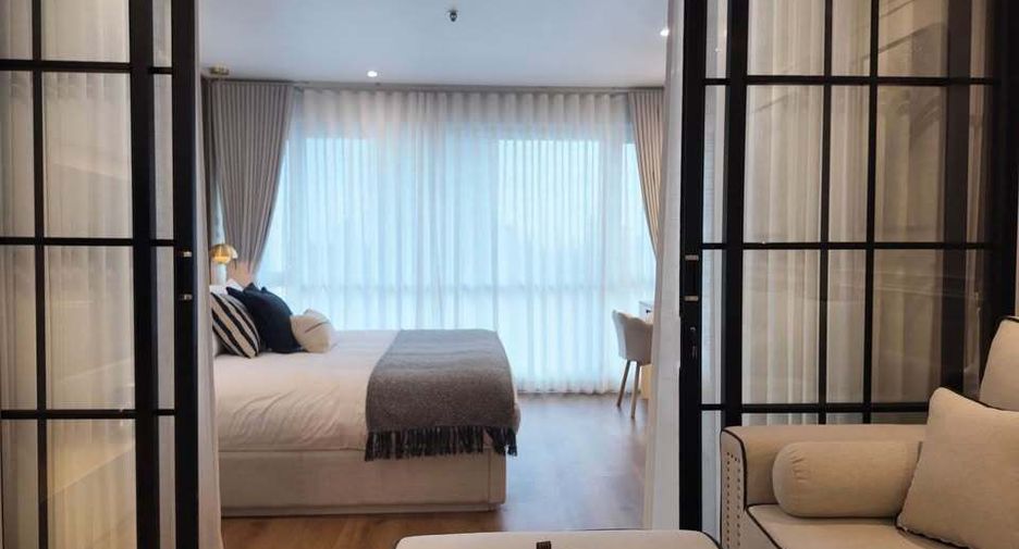 For sale 1 bed condo in Watthana, Bangkok