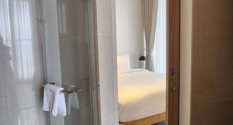 For rent 2 bedrooms condo in Khlong Toei, Bangkok