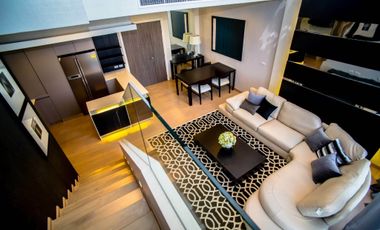 Condo en alquiler de 3 habitaciones en Khlong San, Bangkok