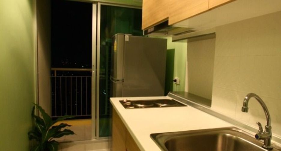 For sale 2 bedrooms condo in Bang Sue, Bangkok