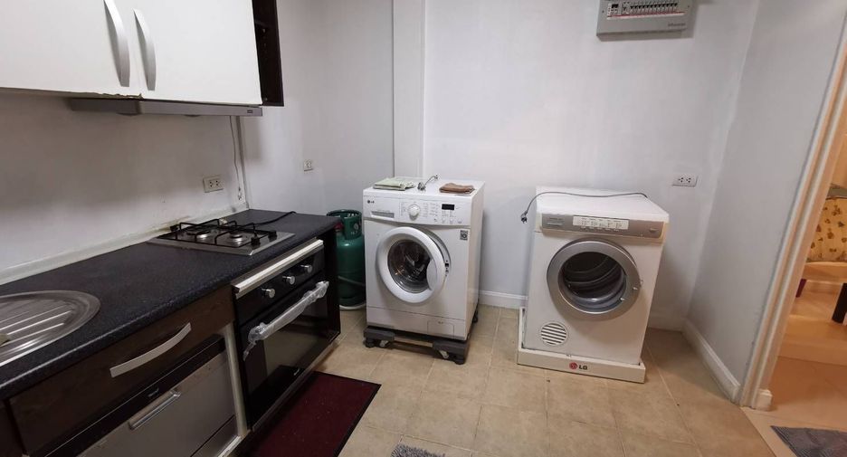 For sale and for rent 4 bedrooms house in Thalang, Phuket