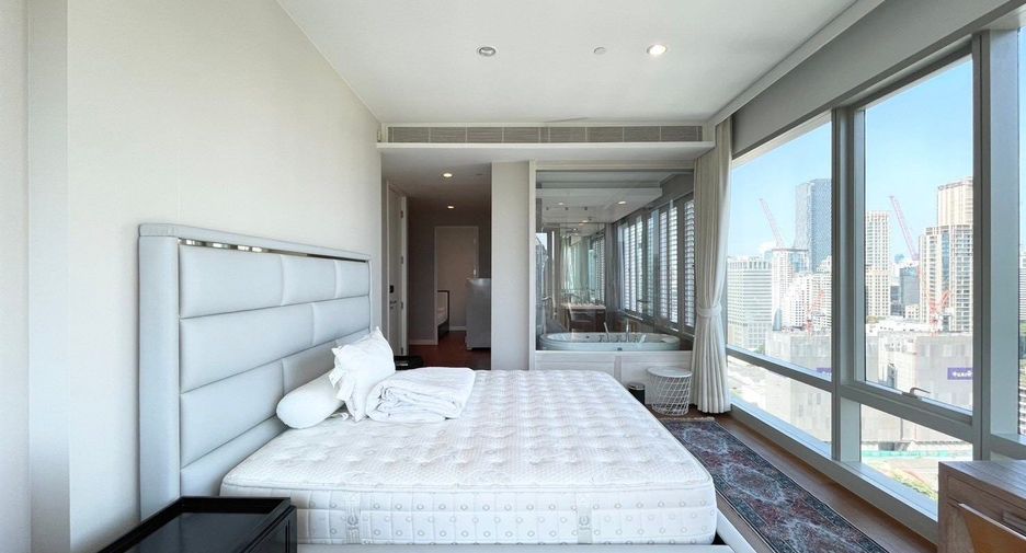 À louer 5 chambres condo à Pathum Wan, Bangkok