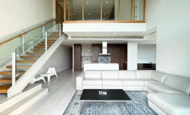 For rent 5 bedrooms condo in Pathum Wan, Bangkok
