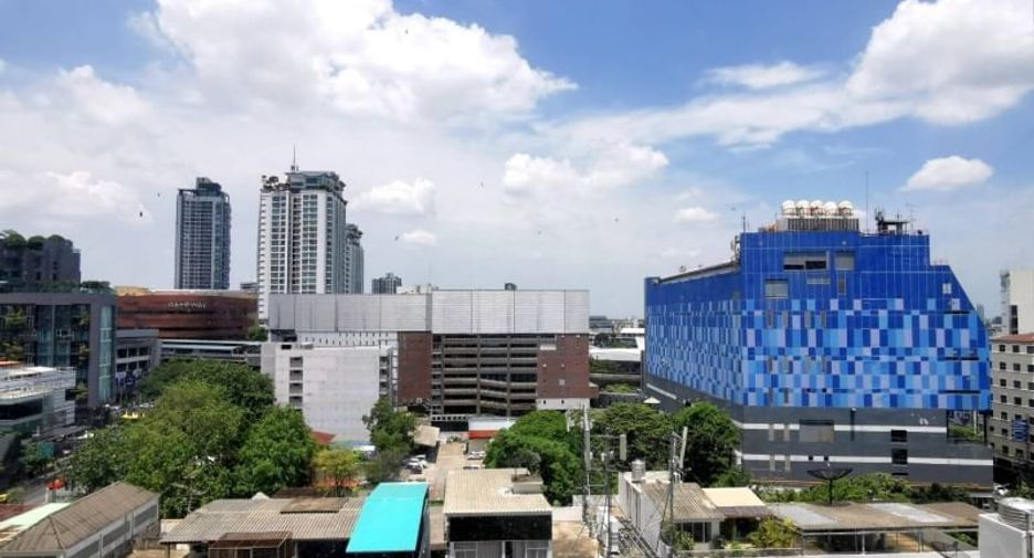 Condo en alquiler de 2 habitaciones en Watthana, Bangkok