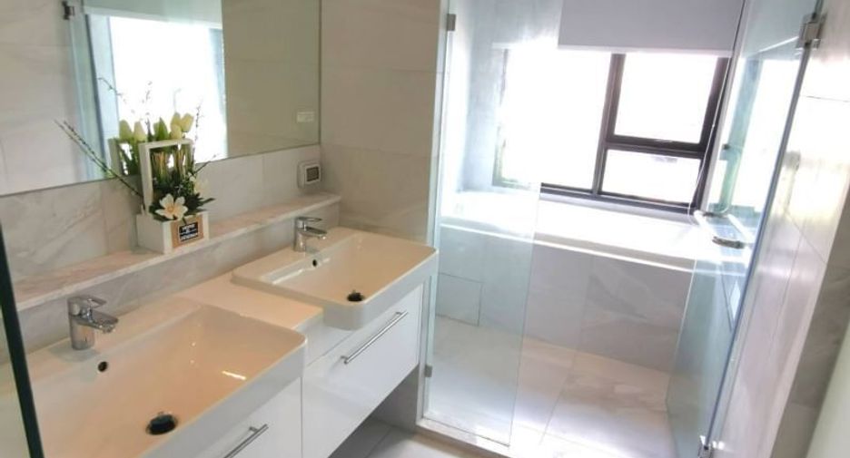 Condo en alquiler de 2 habitaciones en Watthana, Bangkok
